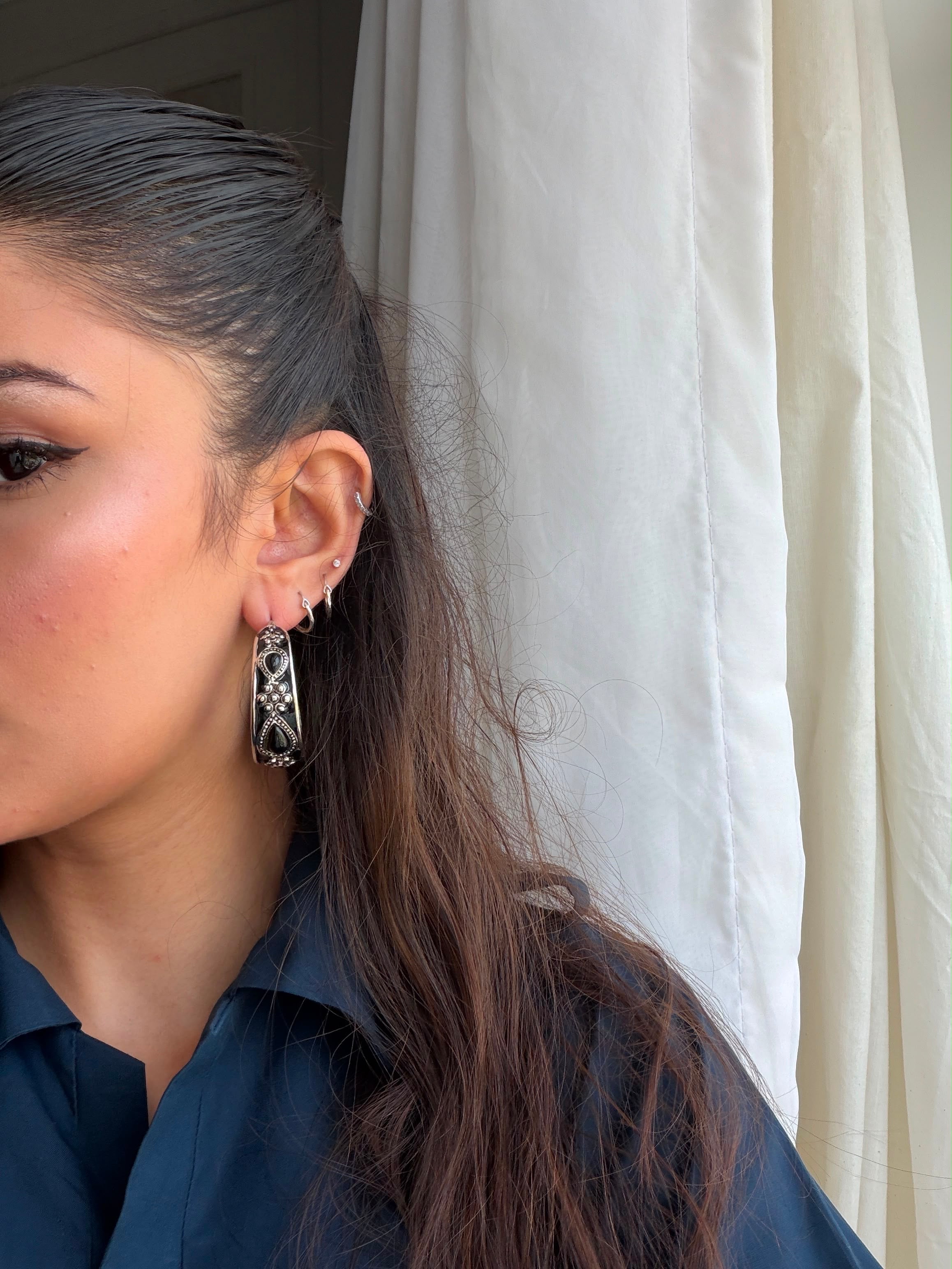 Black stone hoops