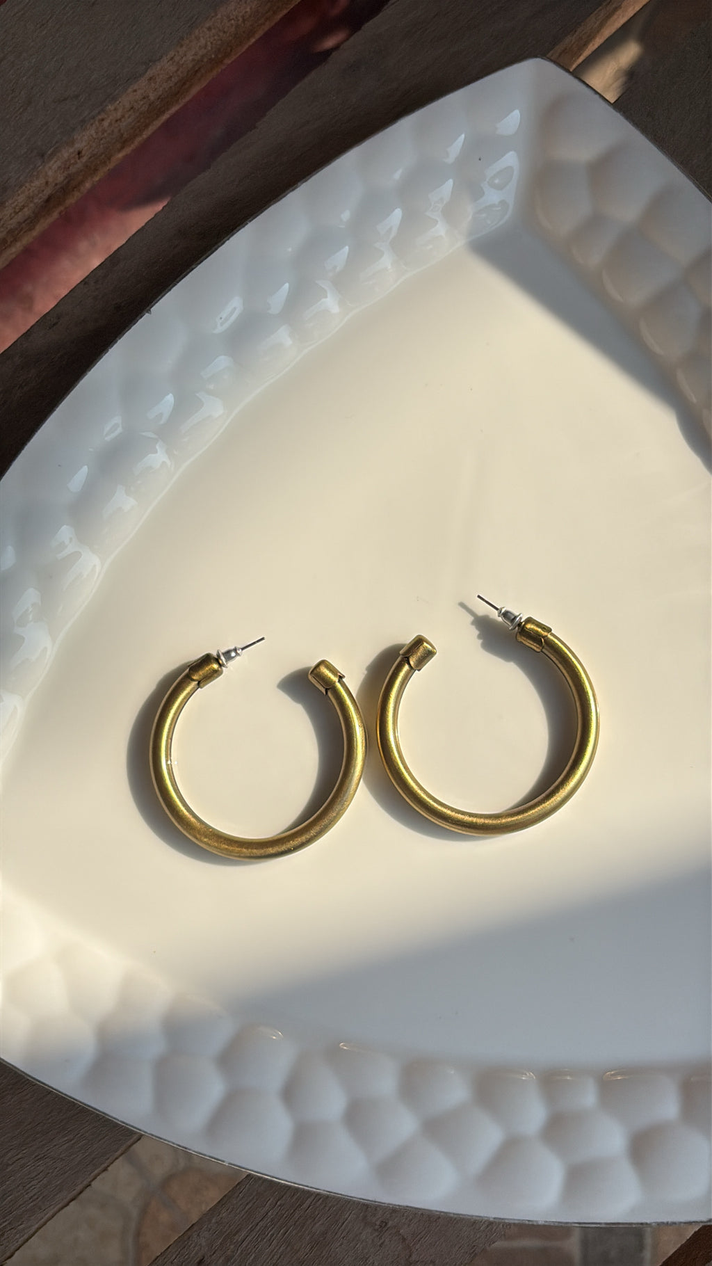 Luna gold earrings