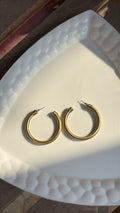 Luna gold earrings