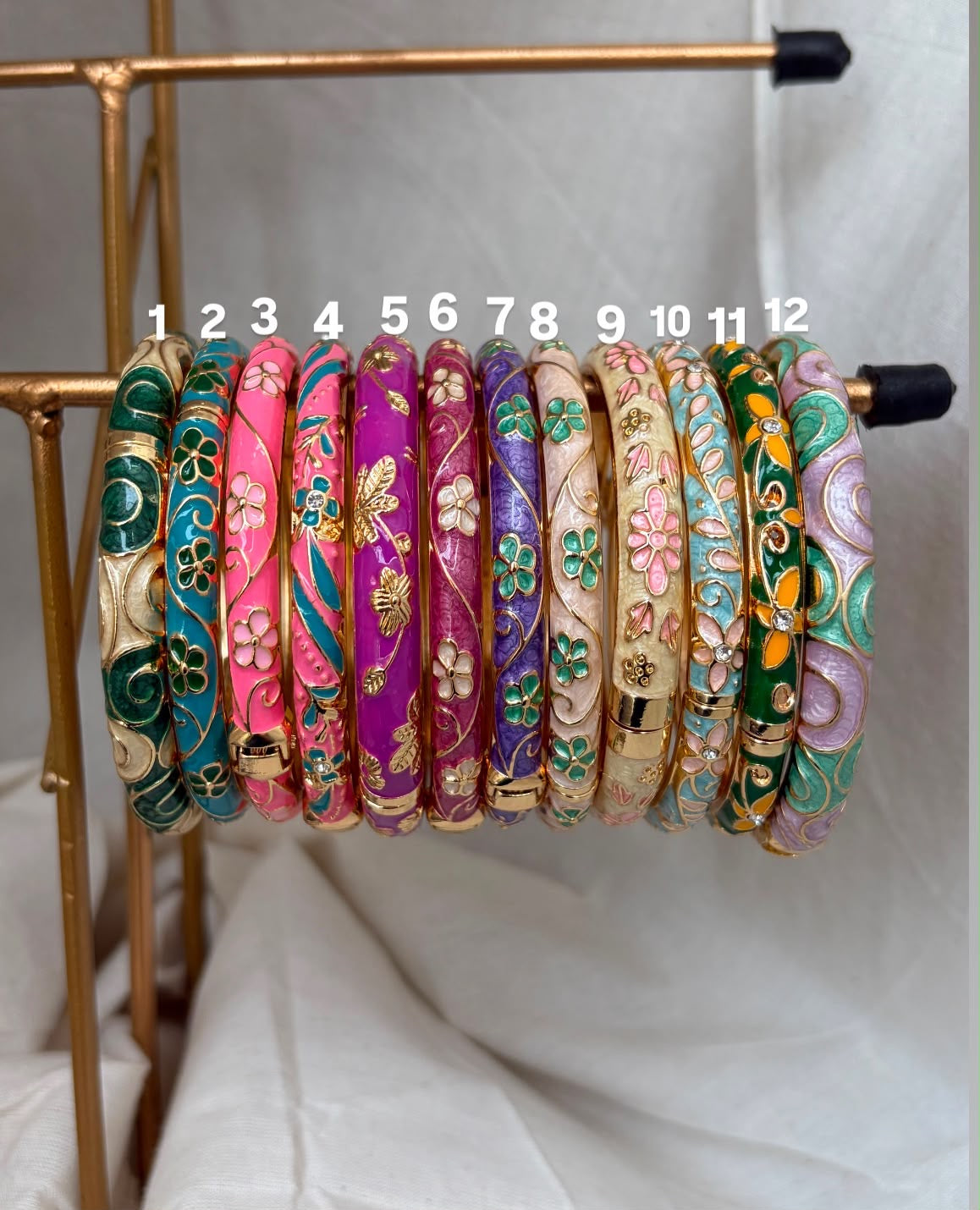 Openable candy bangle